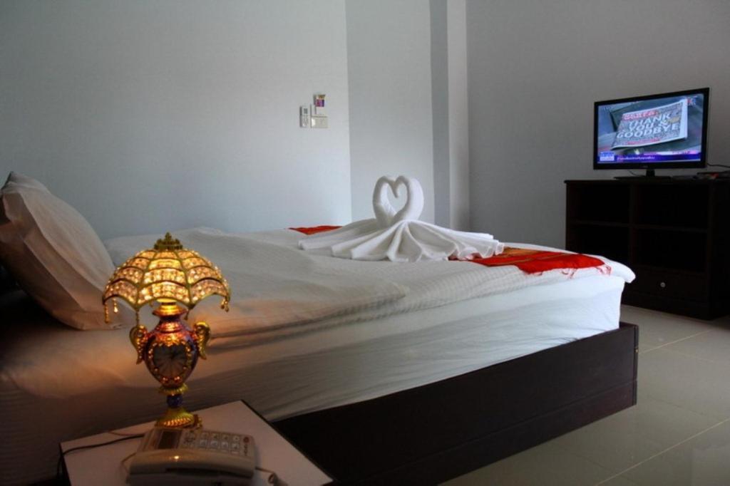 Hotel The Family Grand Udon Thani Habitación foto
