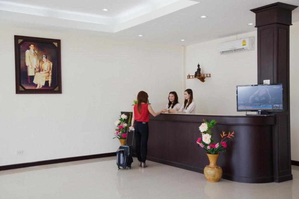 Hotel The Family Grand Udon Thani Exterior foto