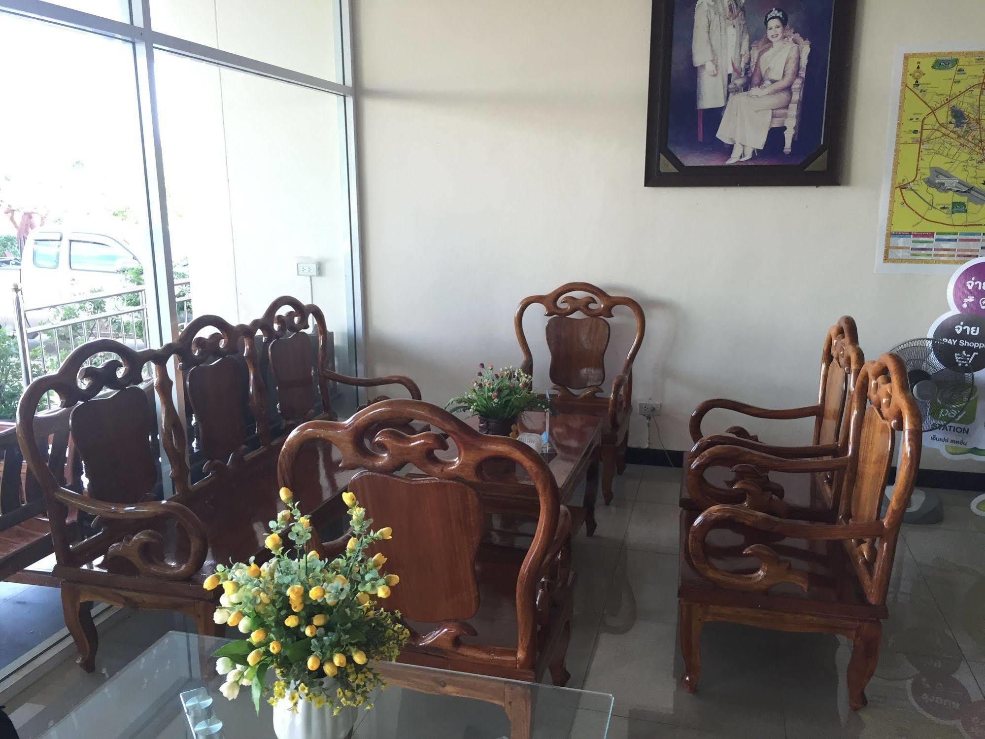 Hotel The Family Grand Udon Thani Exterior foto